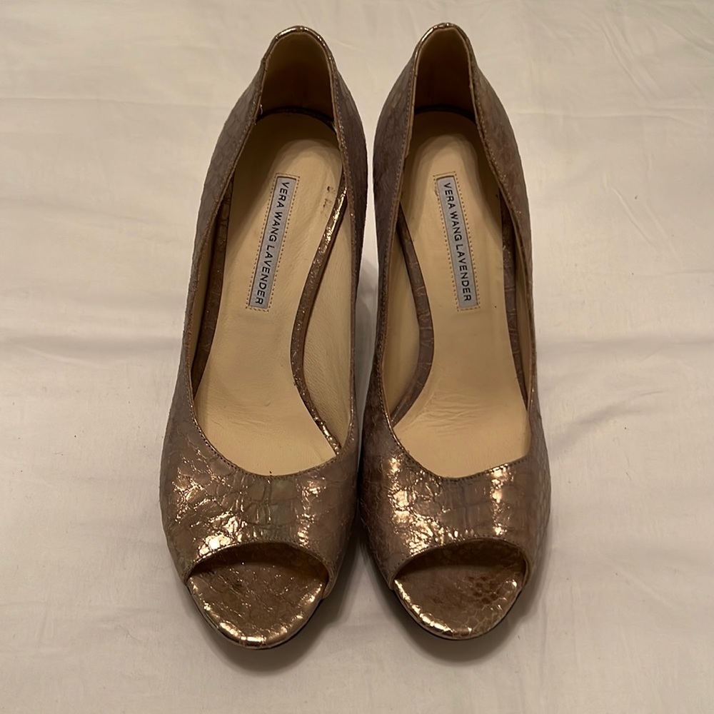 Vera Wang Lavender Stiletto Shoes
